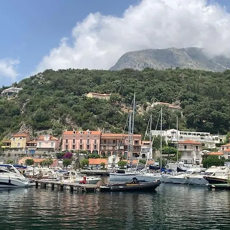 Entire Seaview In Port Maratea