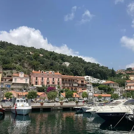 Appartamento Entire Seaview In Port